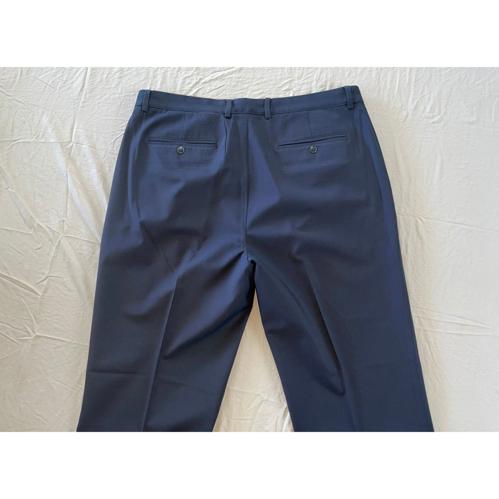 Greg Norman Flat Front Microfiber Ultimate Travel Chino Pants. Navy, 36X32. EUC - Picture 8 of 9